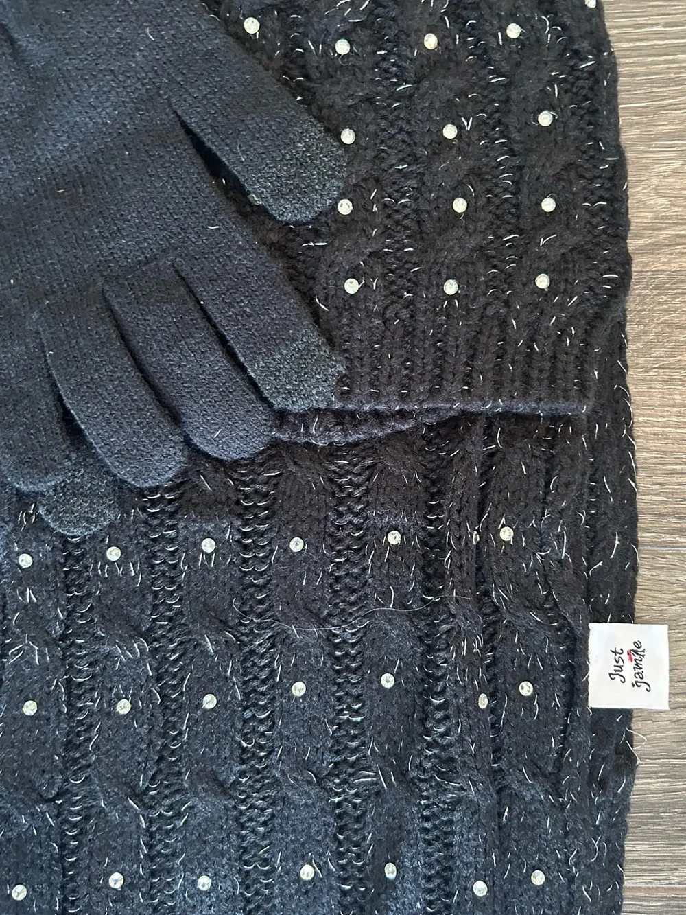 Just Jamie Black Beaded Knit Hat, Scarf & Glove Set
